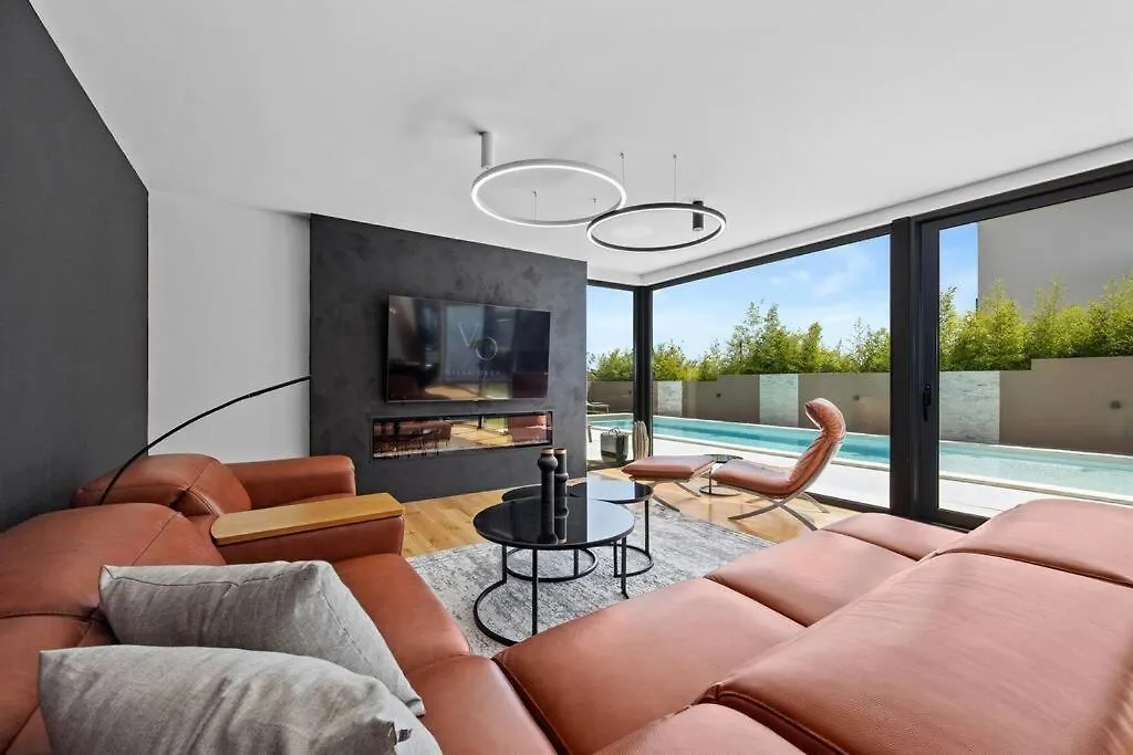 Villa Osea 40 M2 Pool, Sauna, 4 En-Suite Bedrooms Medulin